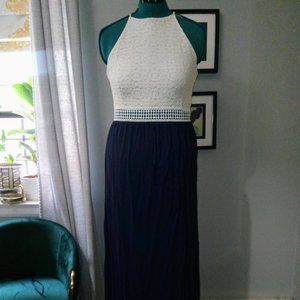 Papaya Two-Toned Textured Maxi Dress Sz L